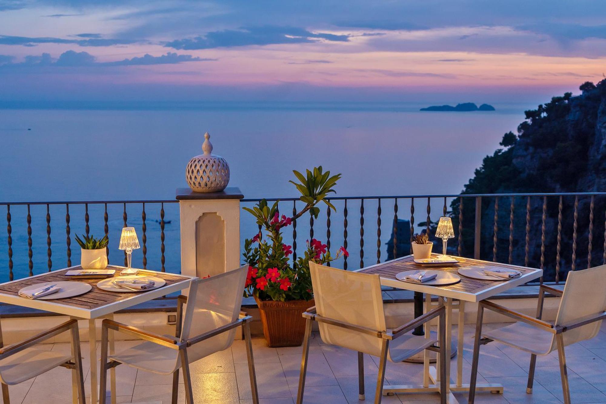 Hotel Punta Regina Positano Exterior foto